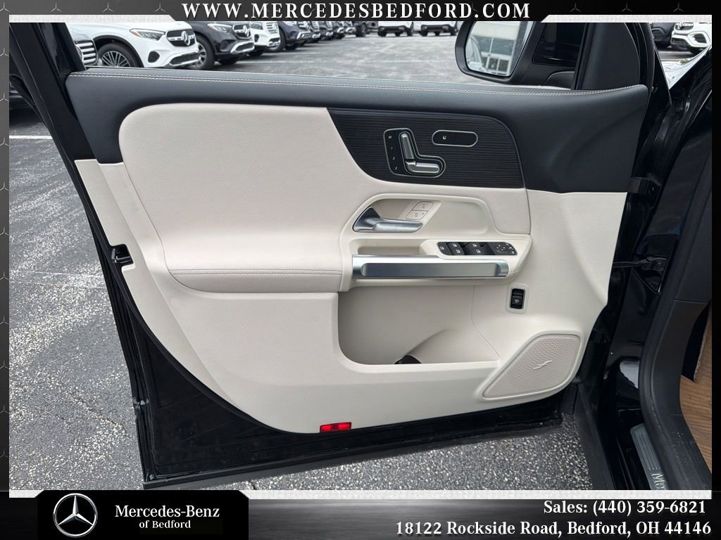 New 2026 Mercedes-Benz GLB 250 4MATIC image 8