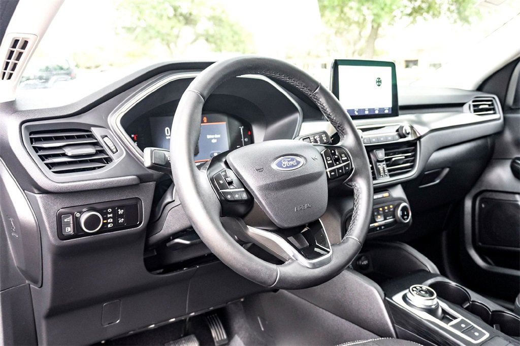 Used 2023 Ford Escape Active image 15
