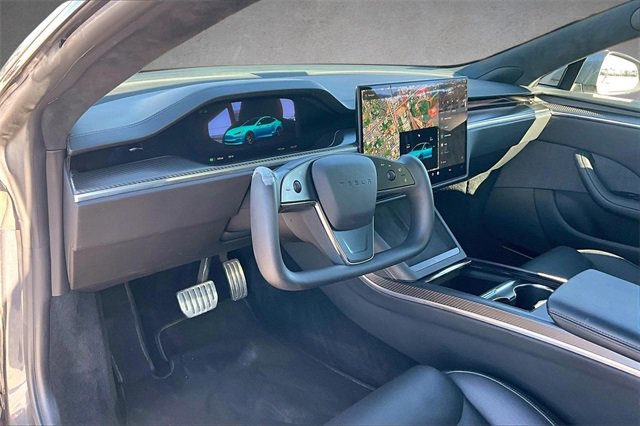 Used 2022 Tesla Model S Plaid image 10