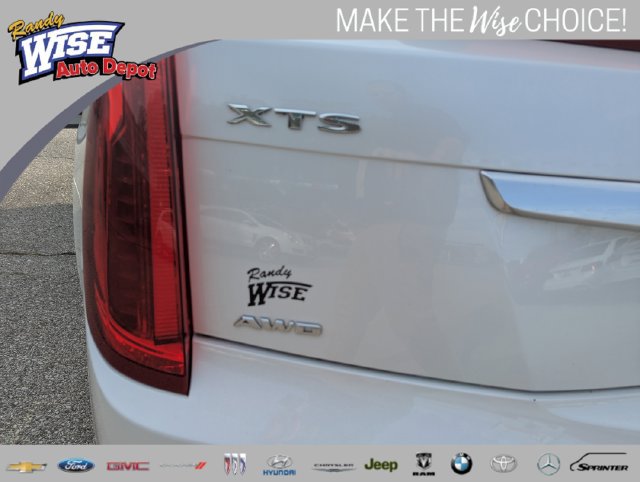 Used 2017 Cadillac XTS Luxury w/ Driver Awareness Package AWD/4WD image 24