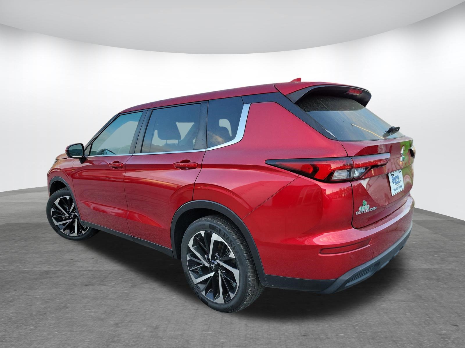 Used 2022 Mitsubishi Outlander ES image 7