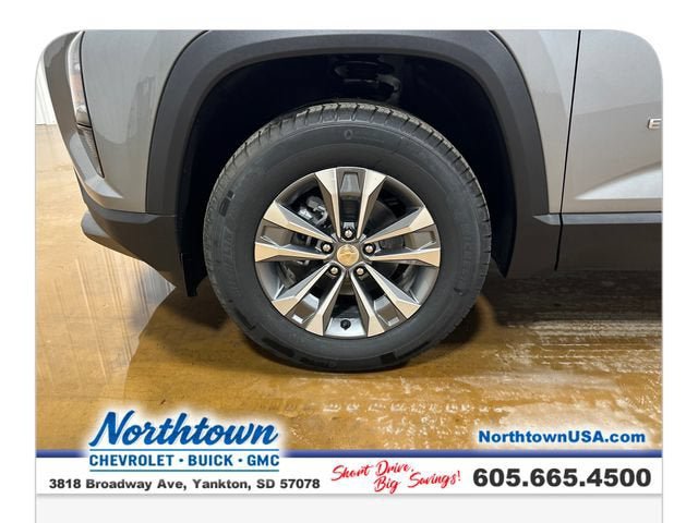 New 2026 Chevrolet Equinox LT w/ Convenience Package II AWD/4WD image 12