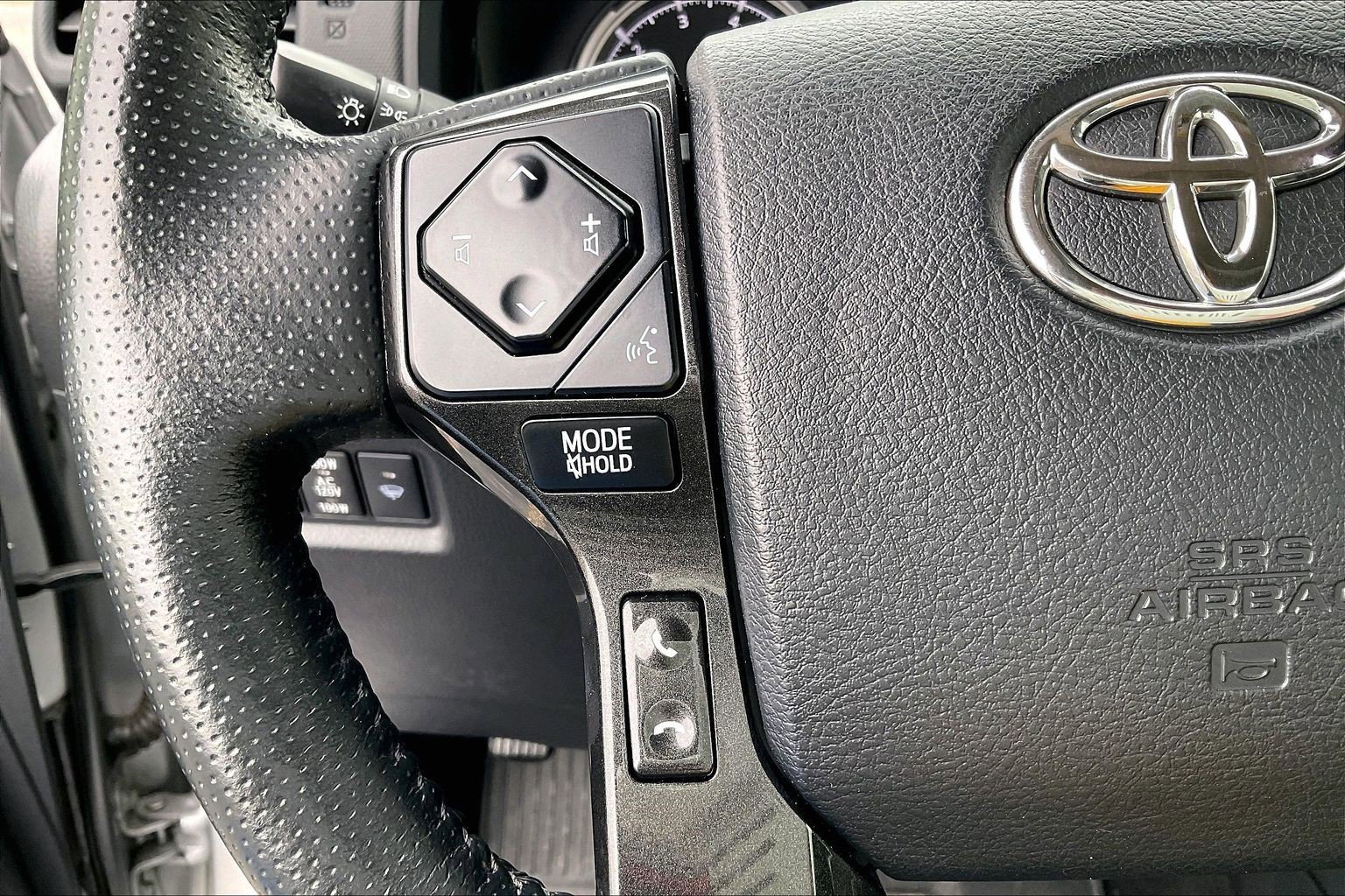 Used 2023 Toyota 4Runner TRD Off-Road Premium image 21