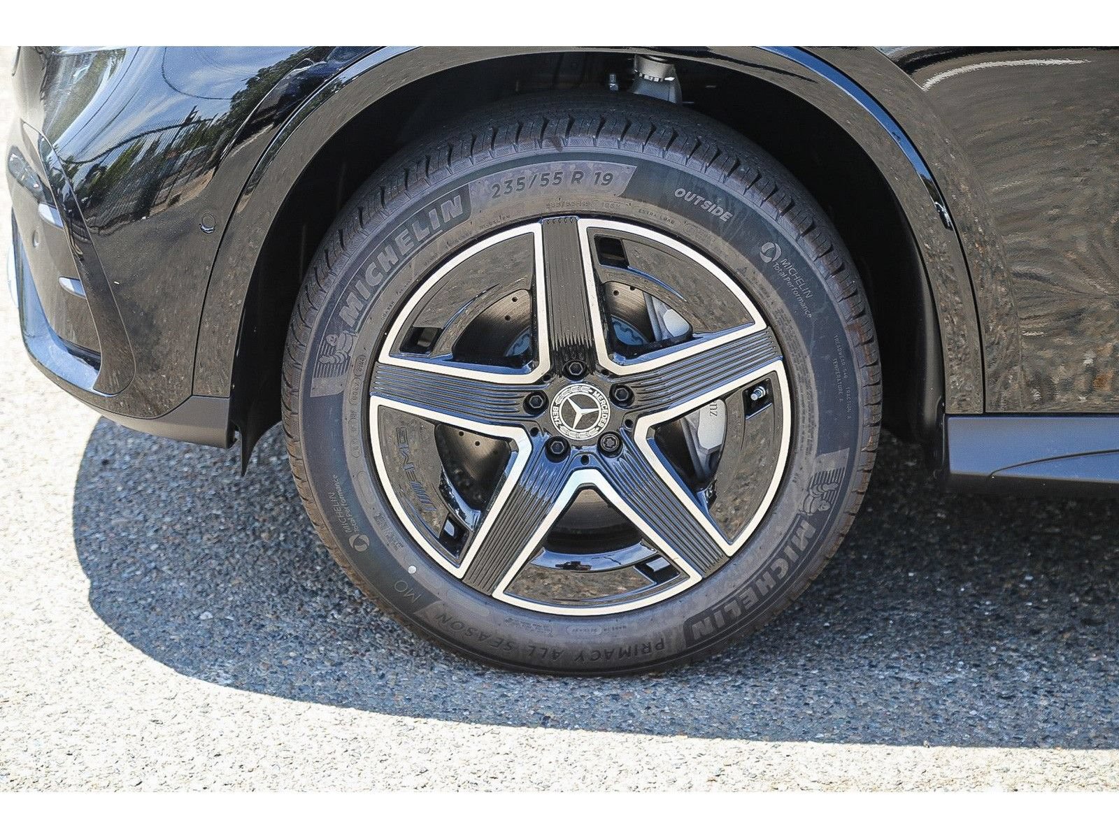 New 2026 Mercedes-Benz GLC 300 4MATIC image 9
