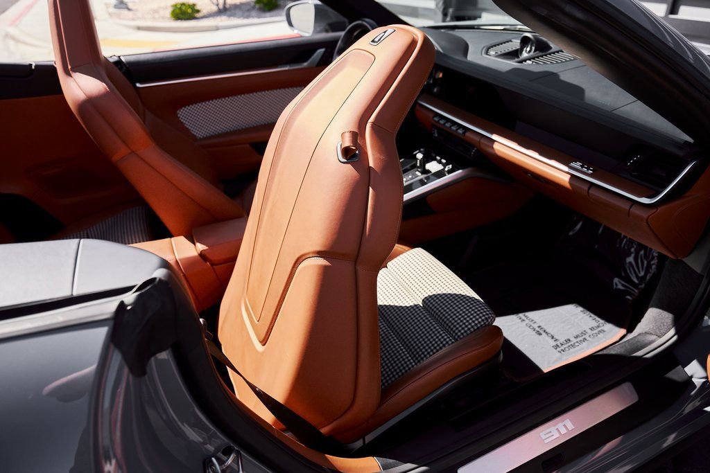 Used 2024 Porsche 911 Turbo S image 43