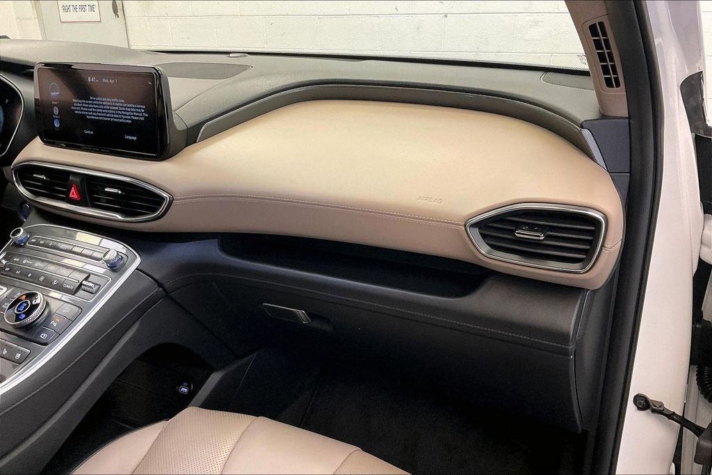 Certified 2023 Hyundai Santa Fe Limited AWD/4WD image 15