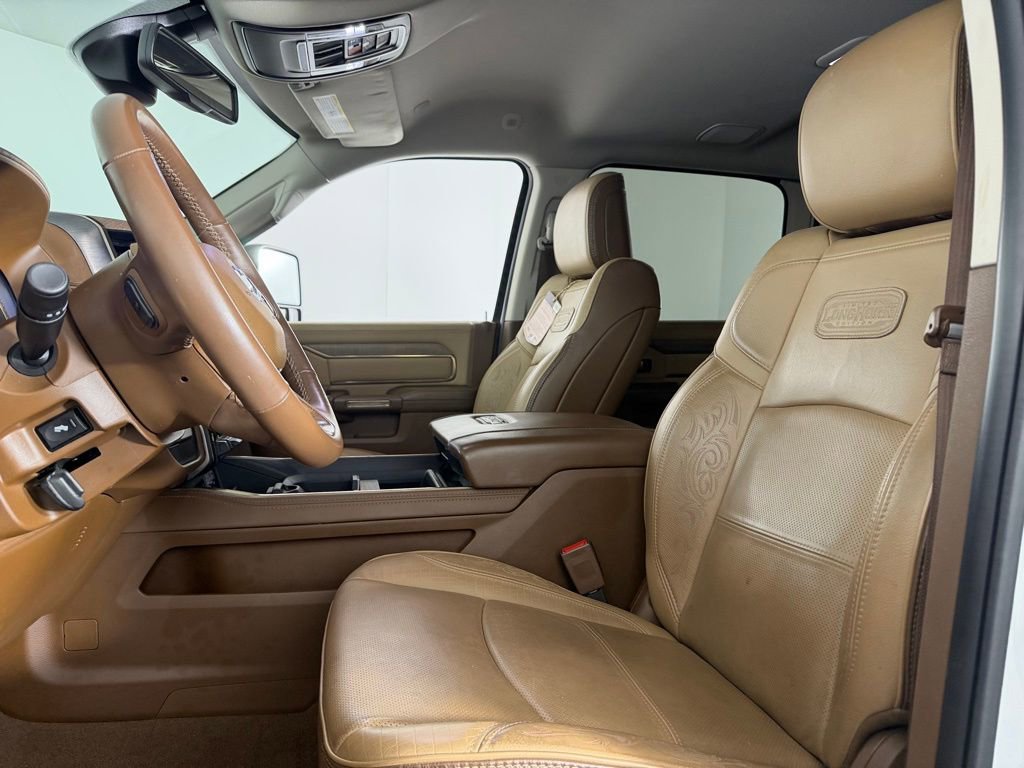 Used 2024 RAM 2500 Limited w/ Towing Technology Group image 24