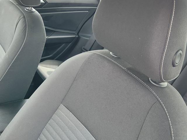 Used 2025 Volkswagen Jetta S image 24