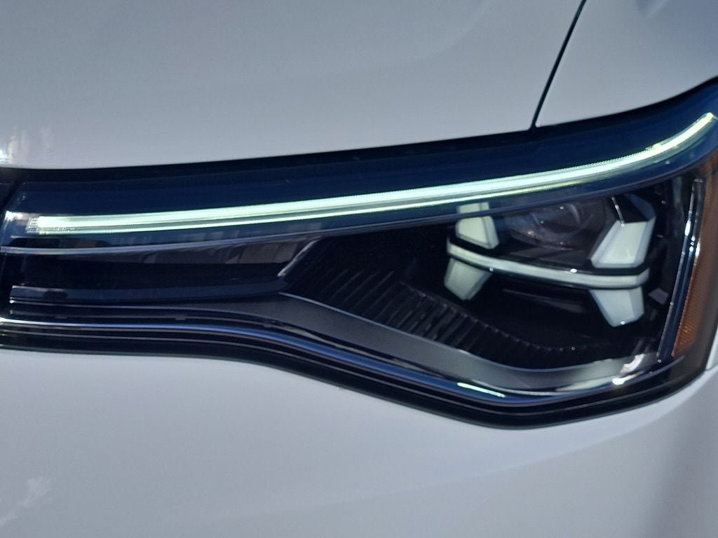 New 2026 Volkswagen Taos S FWD image 7