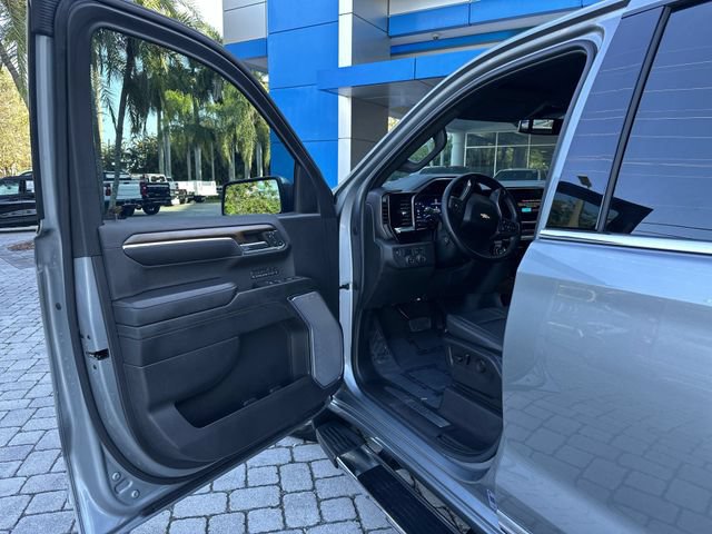 Used 2024 Chevrolet Silverado 1500 High Country RWD image 22