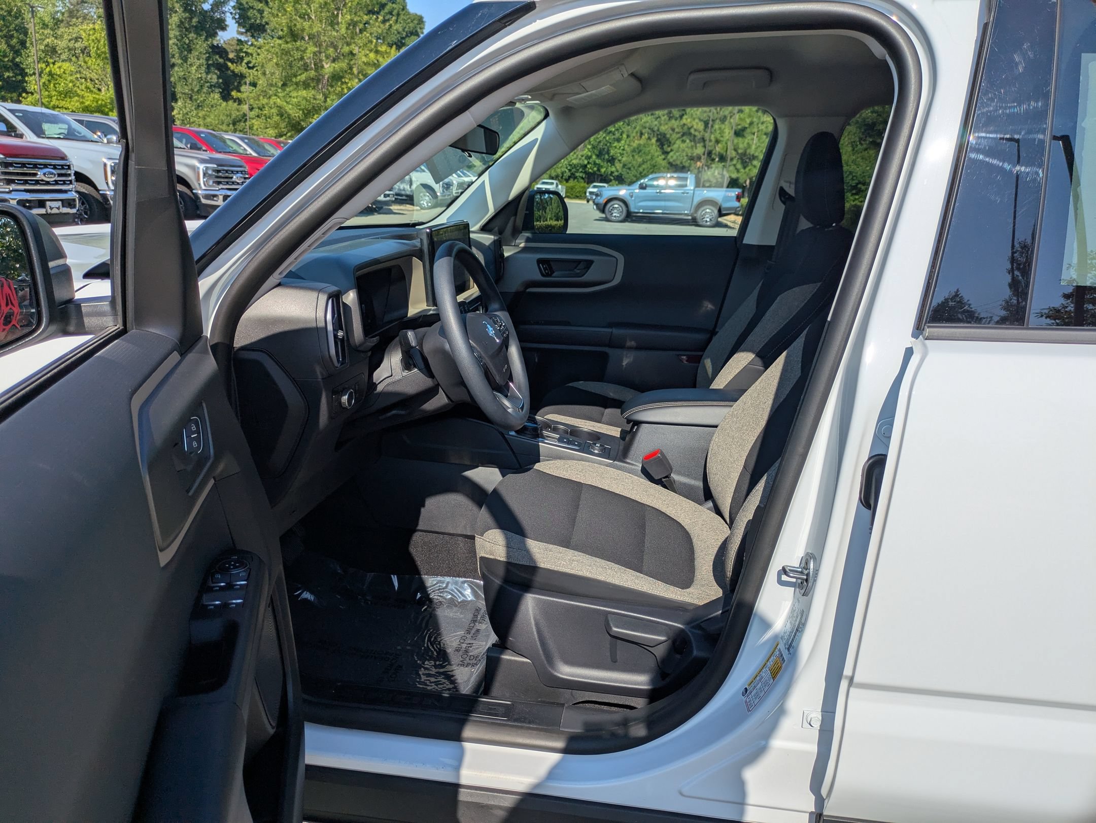 Certified 2025 Ford Bronco Sport Big Bend AWD/4WD image 13