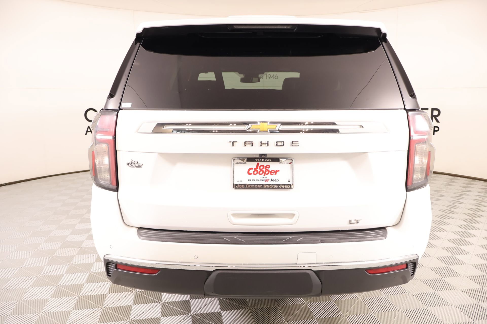 Used 2024 Chevrolet Tahoe LT AWD/4WD image 22