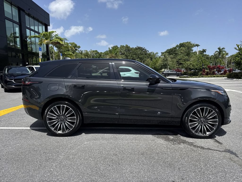 Used 2022 Land Rover Range Rover Velar R-Dynamic S AWD/4WD image 5