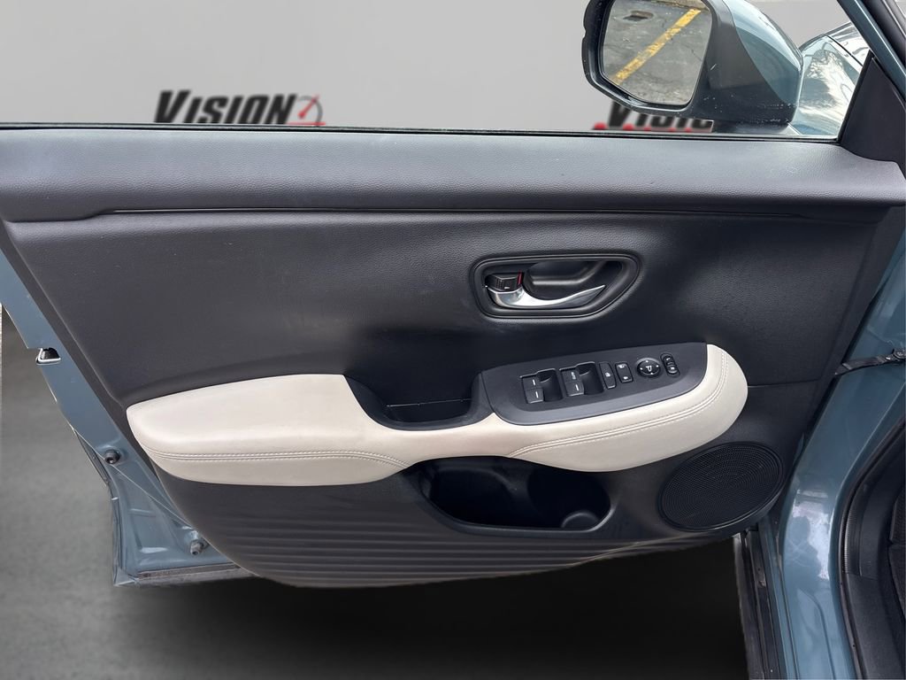 Used 2024 Honda HR-V LX image 20