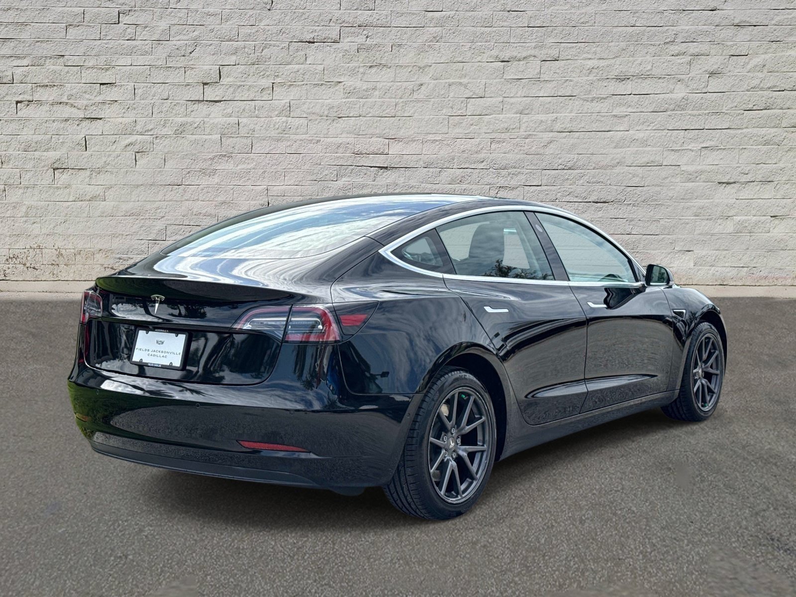 Used 2019 Tesla Model 3 Standard Range RWD image 4