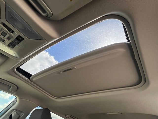 Used 2019 Toyota RAV4 XLE w/ Convenience Package FWD image 39