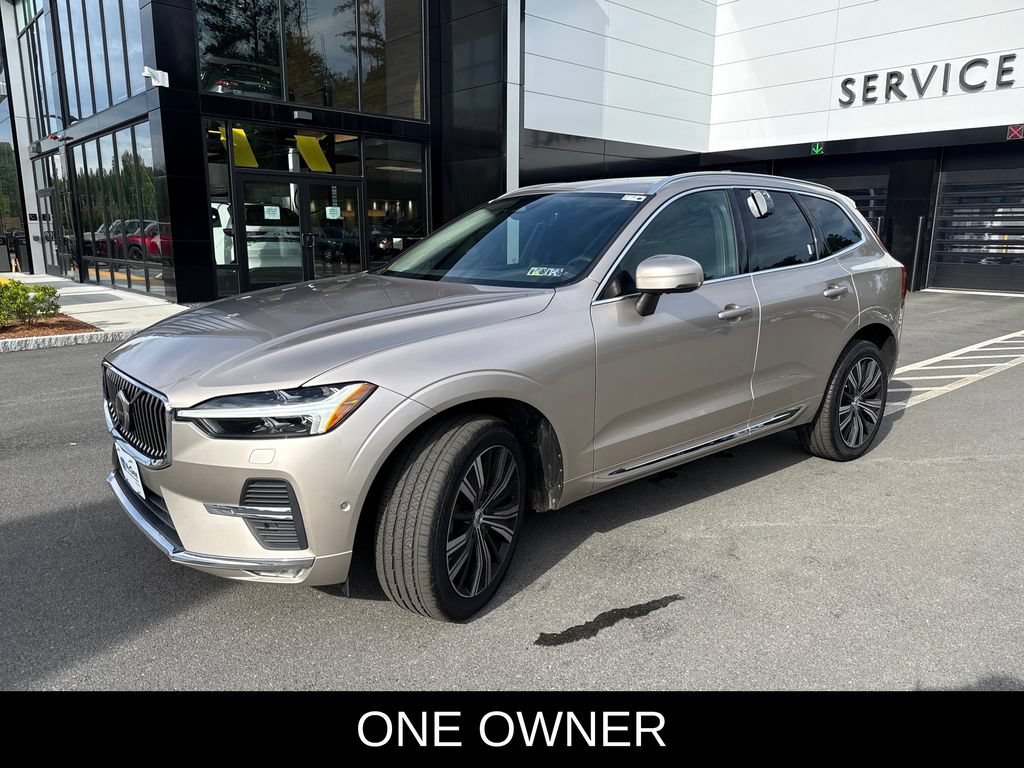 Used 2023 Volvo XC60 B5 Plus w/ Climate Package AWD/4WD image 1