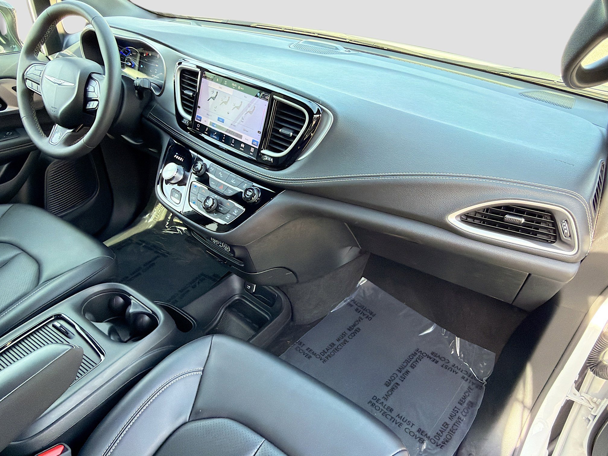 Used 2024 Chrysler Pacifica Limited image 14