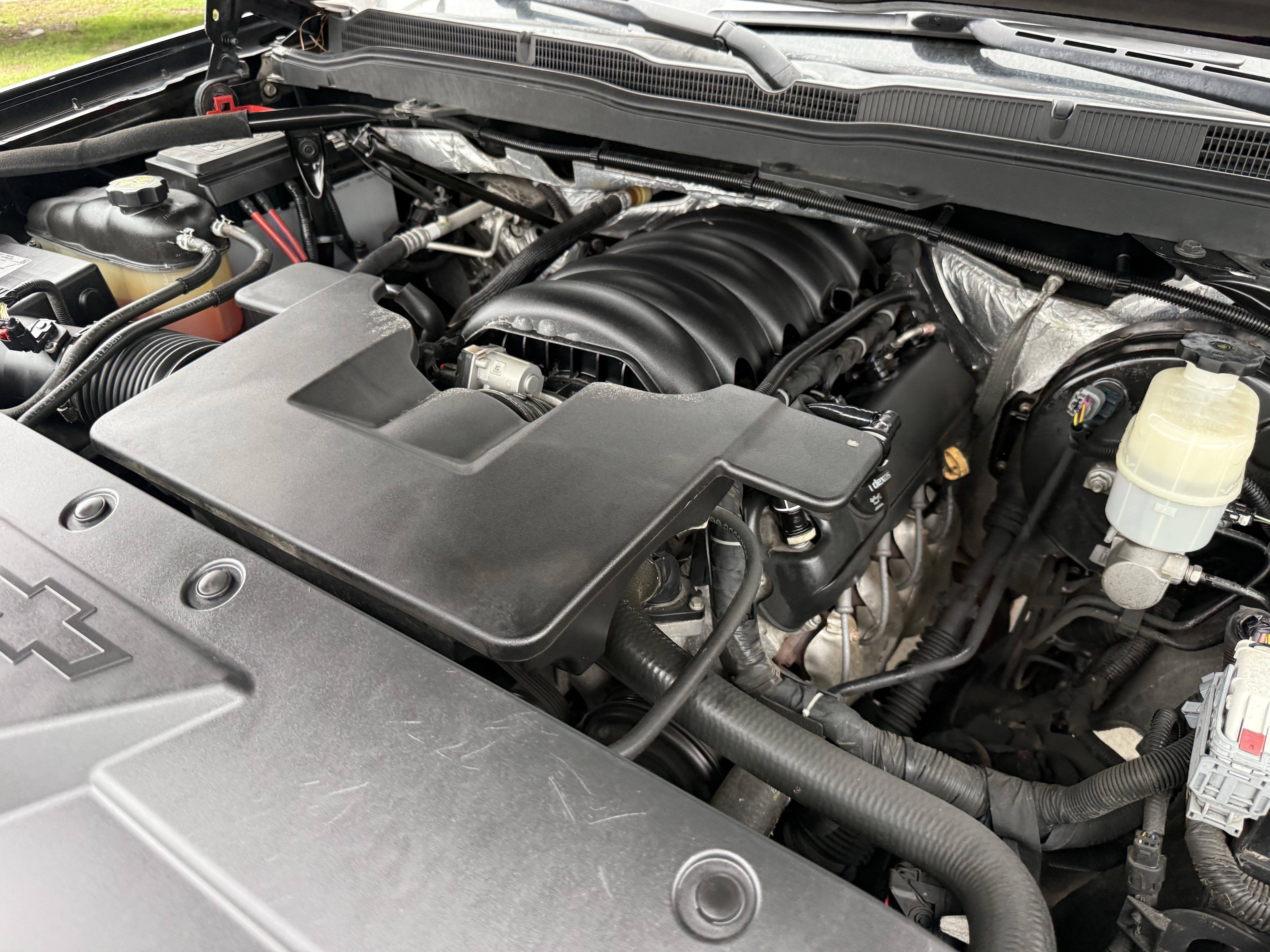 Used 2015 Chevrolet Silverado 1500 High Country w/ High Country Premium Package image 32