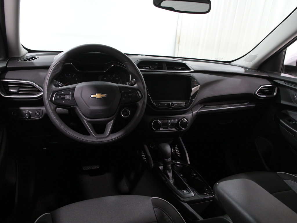 Certified 2023 Chevrolet TrailBlazer LT w/ Convenience Package image 6