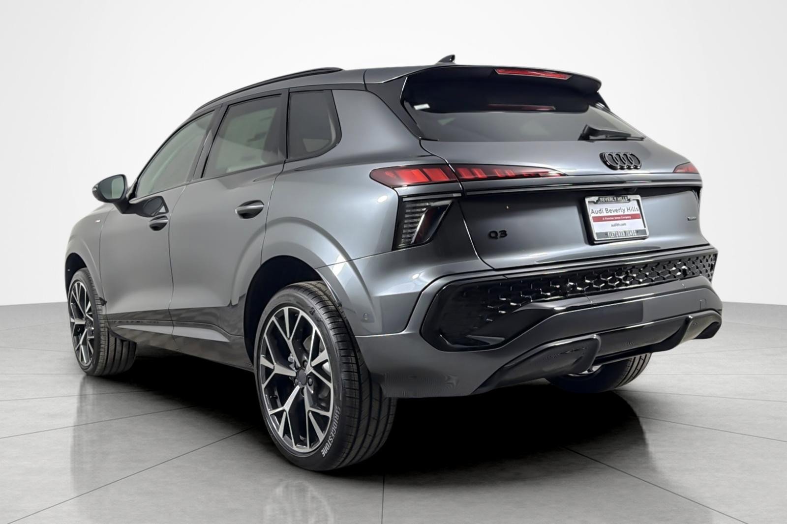 New 2026 Audi Q3 quattro 2.0T image 4