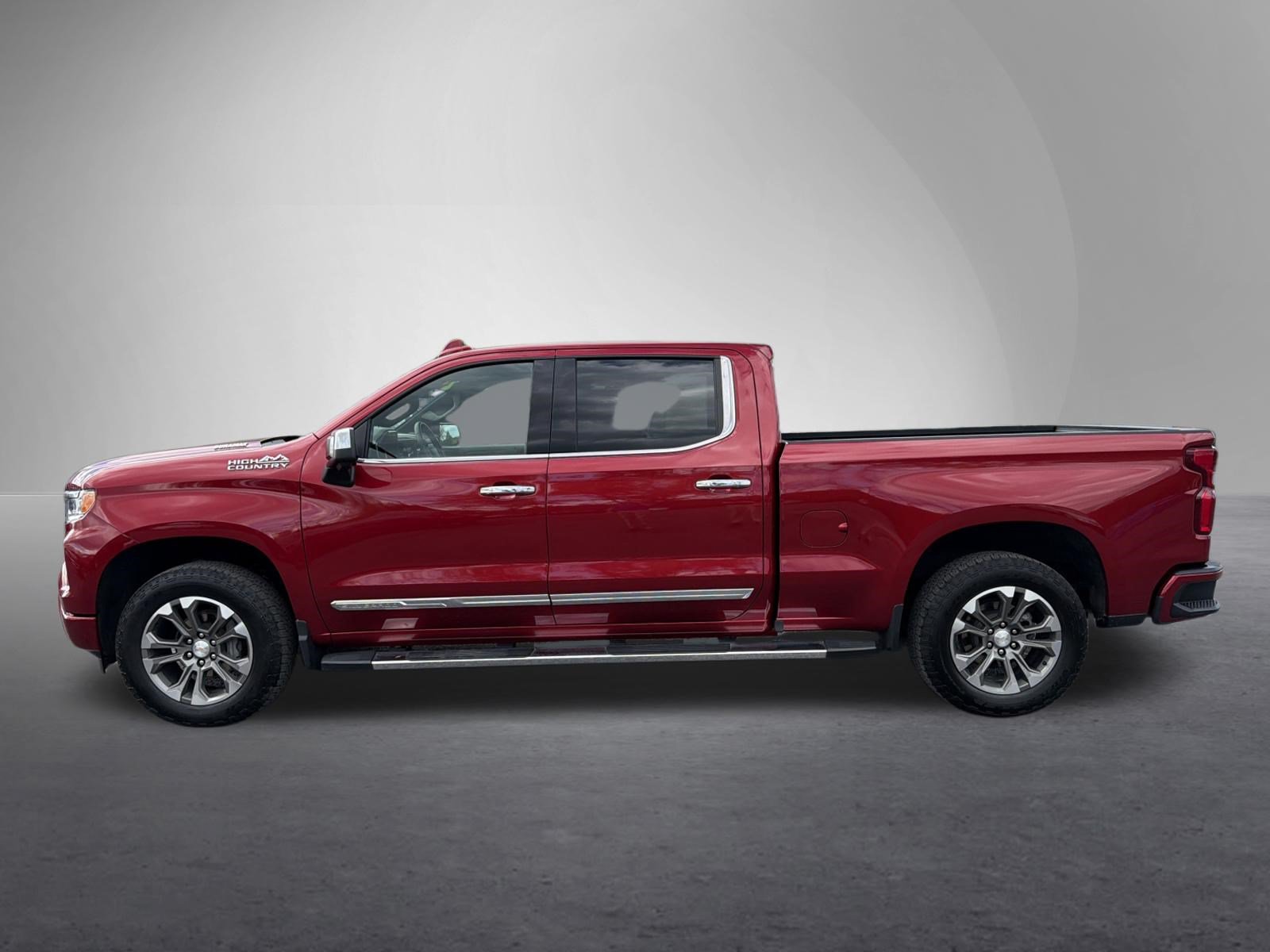 Used 2024 Chevrolet Silverado 1500 High Country AWD/4WD image 7