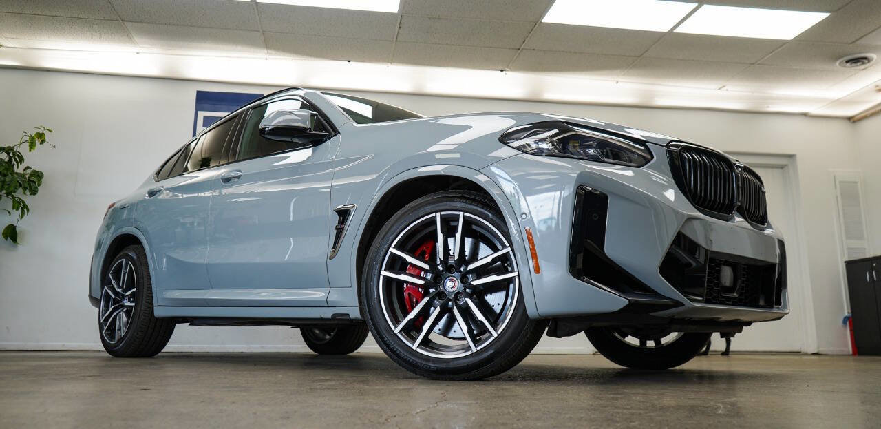 Used 2022 BMW X4 M w/ Executive Package AWD/4WD image 3