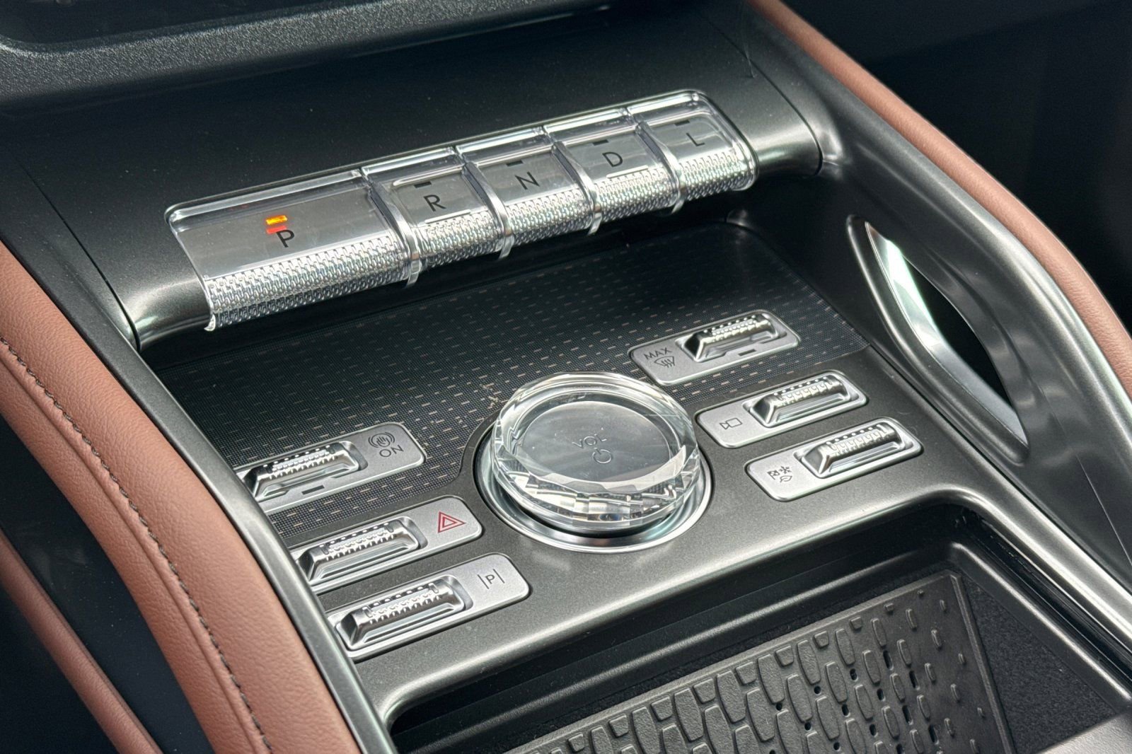 New 2026 Lincoln Nautilus Reserve image 19