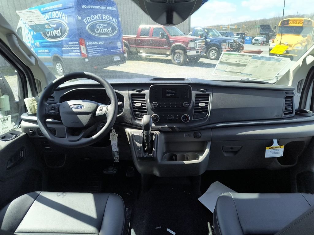 New 2025 Ford Transit 250 Low Roof image 24