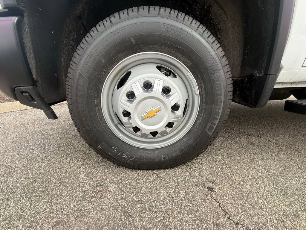 New 2026 Chevrolet Silverado 3500 W/T image 34