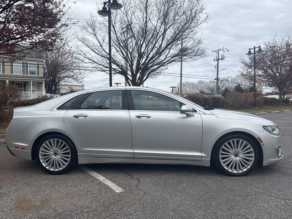 Used 2017 Lincoln MKZ Reserve w/ Climate Package image 10
