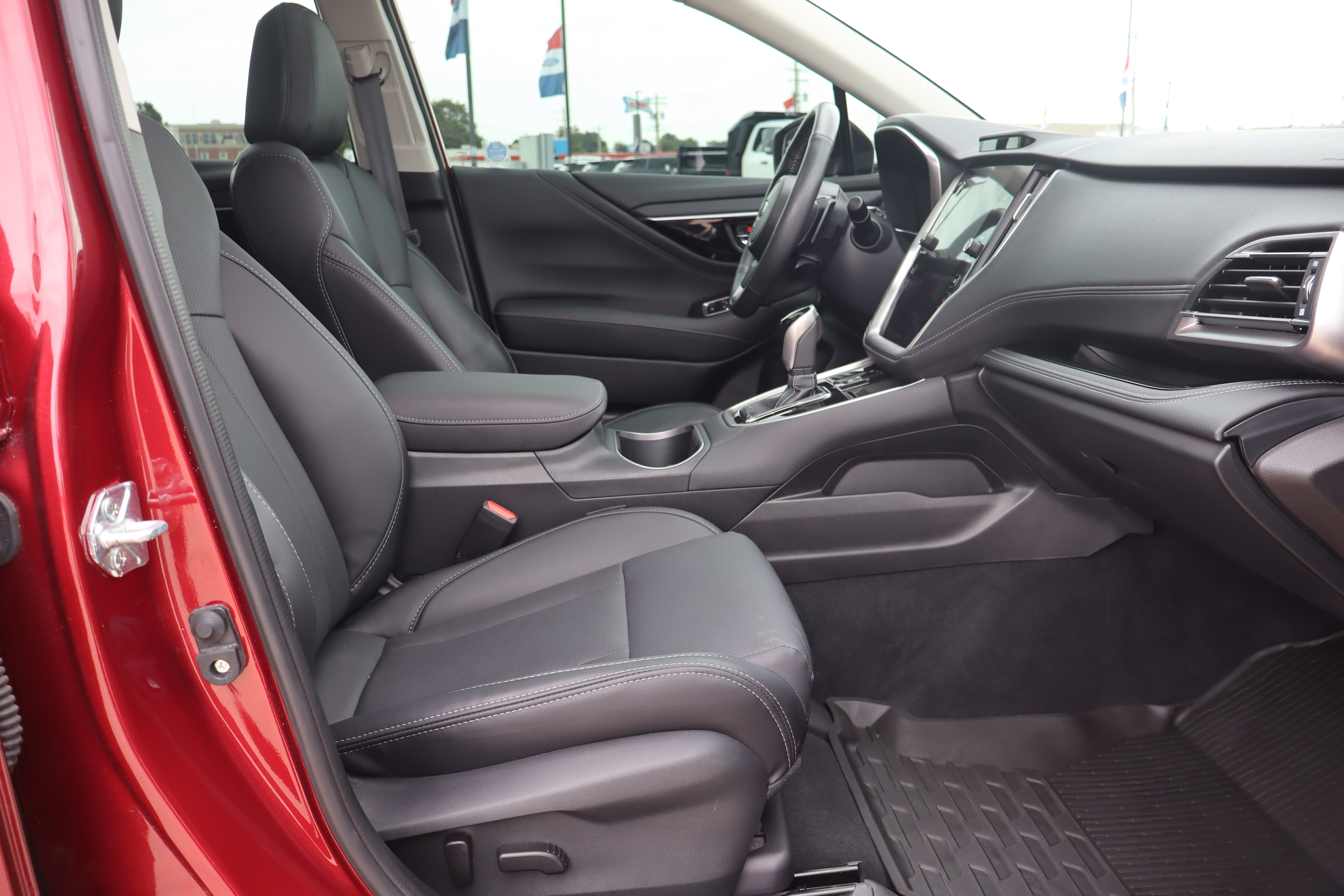 Used 2025 Subaru Legacy Limited AWD/4WD image 12