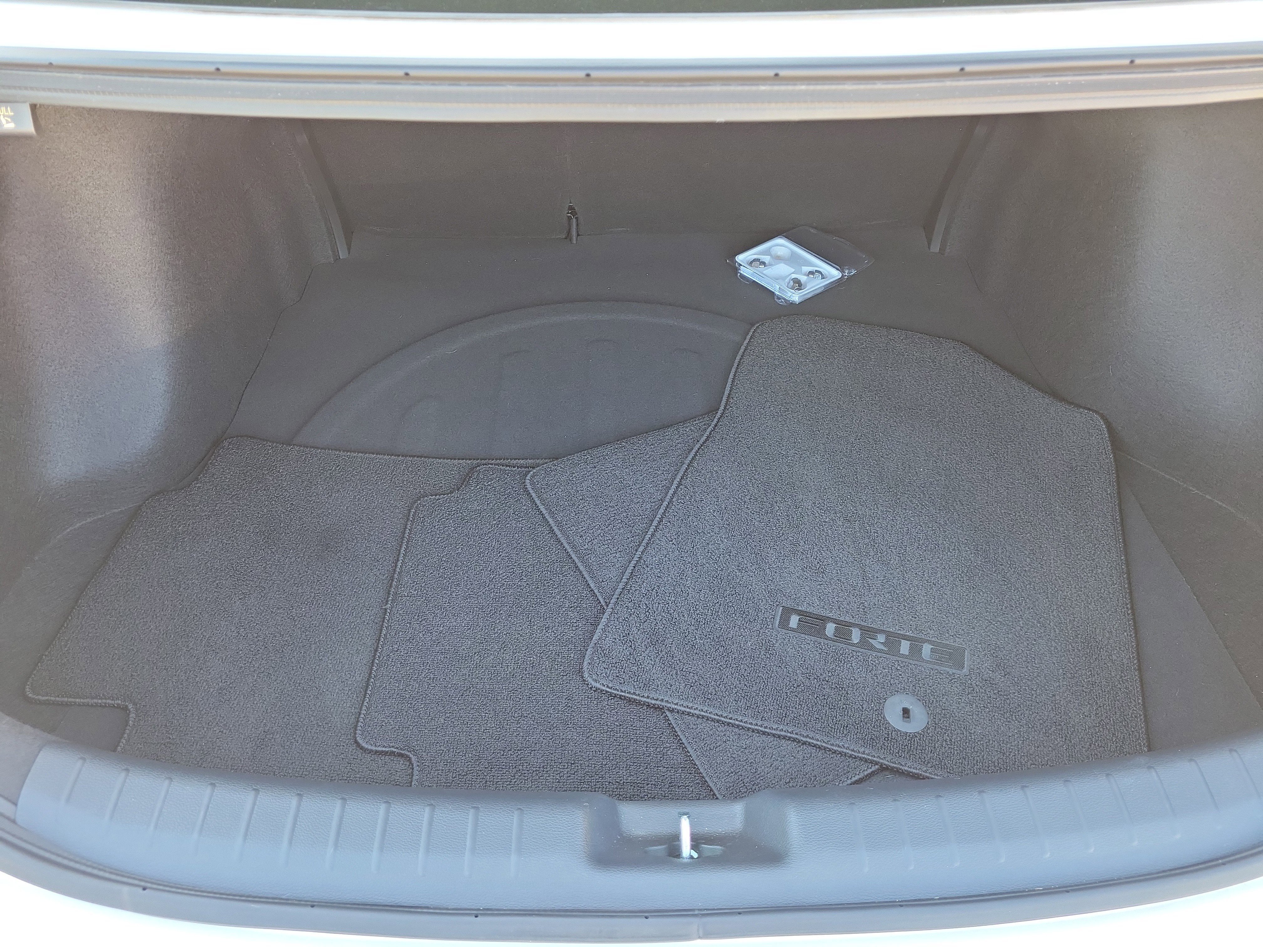 Used 2024 Kia Forte GT w/ Option Group 015 image 8