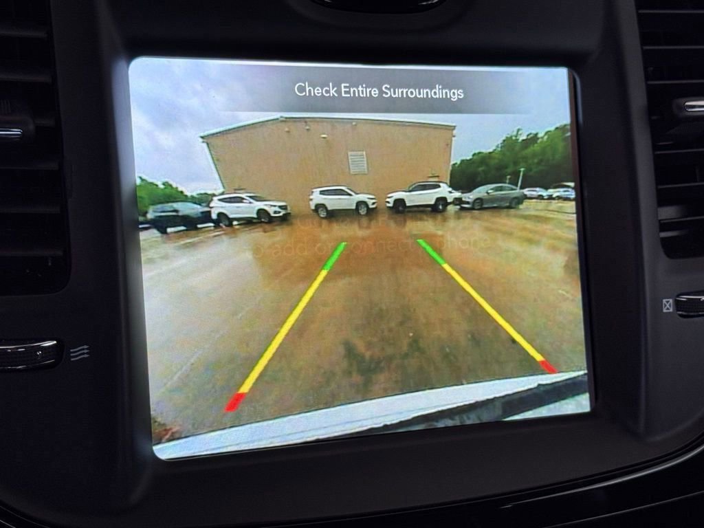 Used 2023 Chrysler 300 S RWD image 6