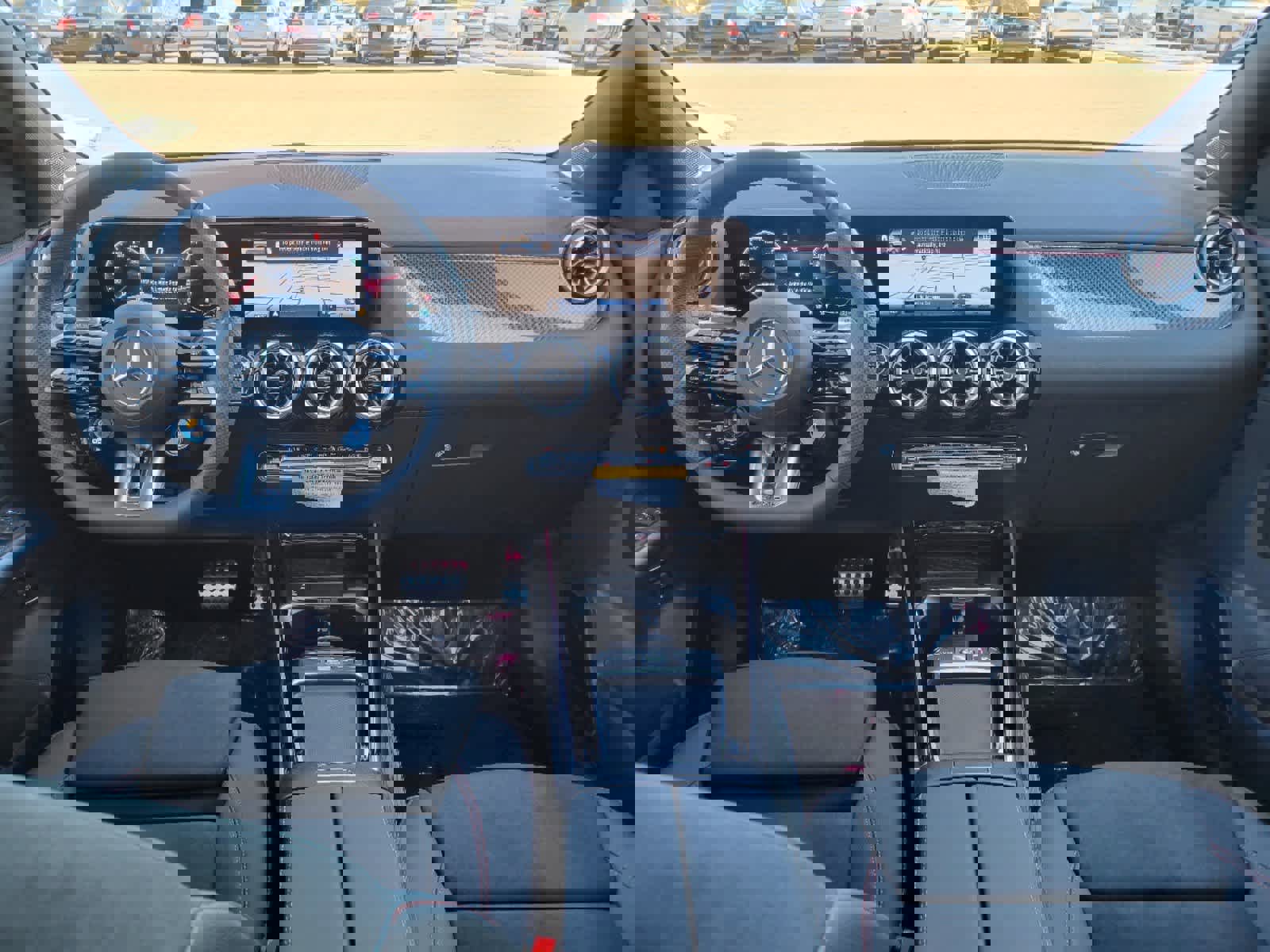 New 2025 Mercedes-Benz GLA 35 AMG 4MATIC image 8