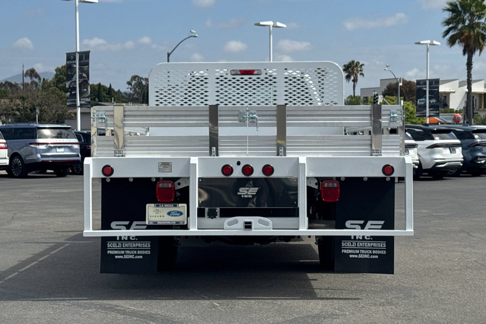 New 2026 Ford F600 2WD Regular Cab Super Duty image 4