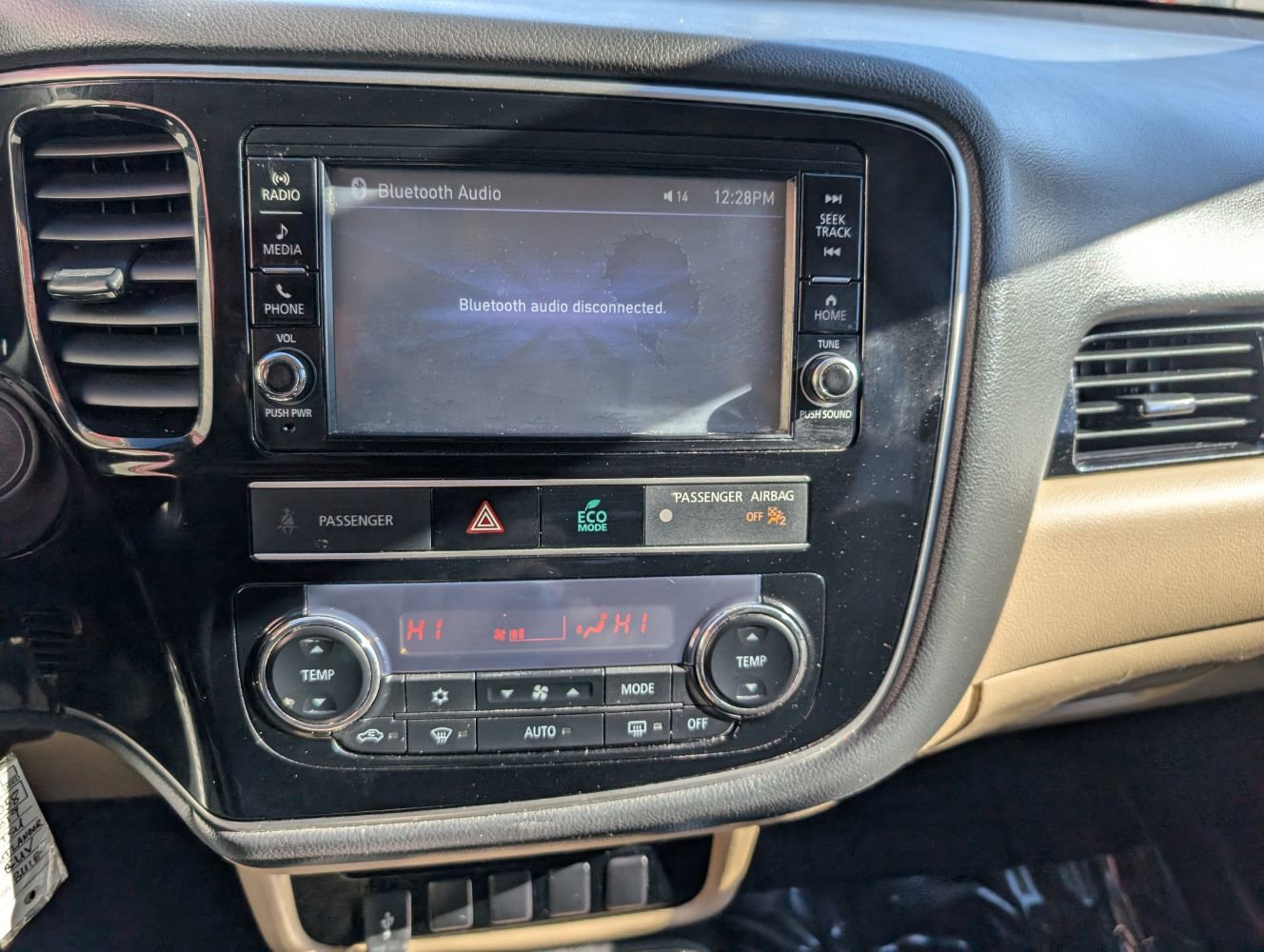 Used 2019 Mitsubishi Outlander ES image 23