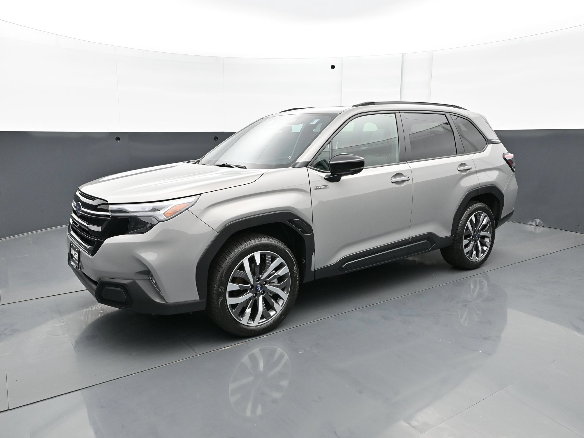 Used 2026 Subaru Forester Touring AWD/4WD image 2