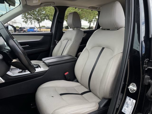 Used 2024 MAZDA CX-90 3.3 Turbo w/ Preferred Package AWD/4WD image 25