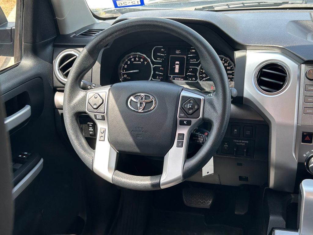 Used 2018 Toyota Tundra SR5 w/ SR5 Upgrade Package RWD image 39