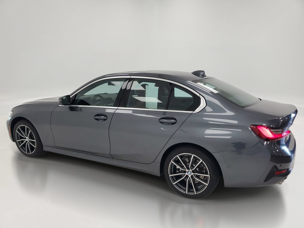 Used 2022 BMW 330i xDrive Sedan w/ Convenience Package AWD/4WD image 5