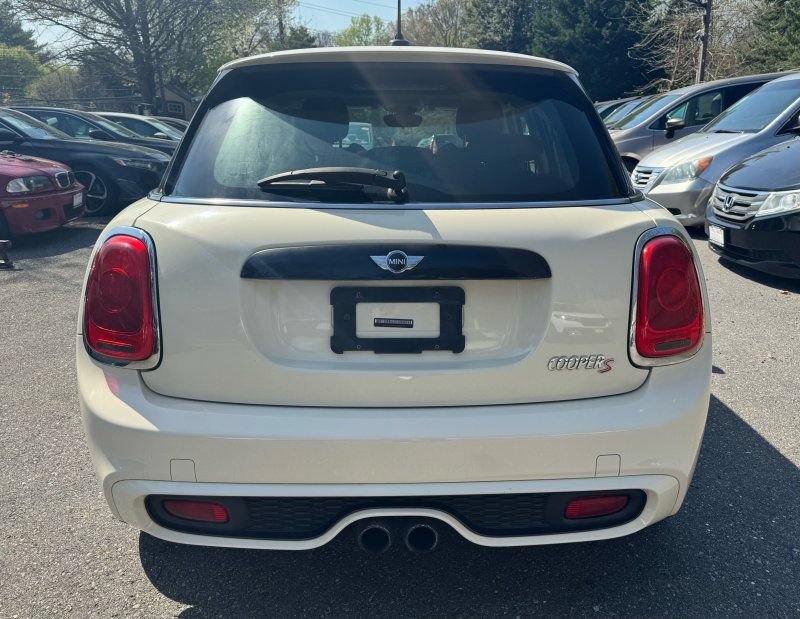 Used 2015 MINI Cooper S FWD image 6