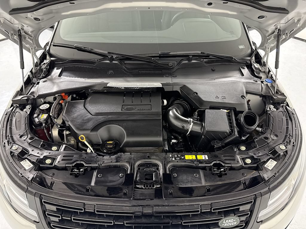 Certified 2025 Land Rover Range Rover Evoque S AWD/4WD image 29