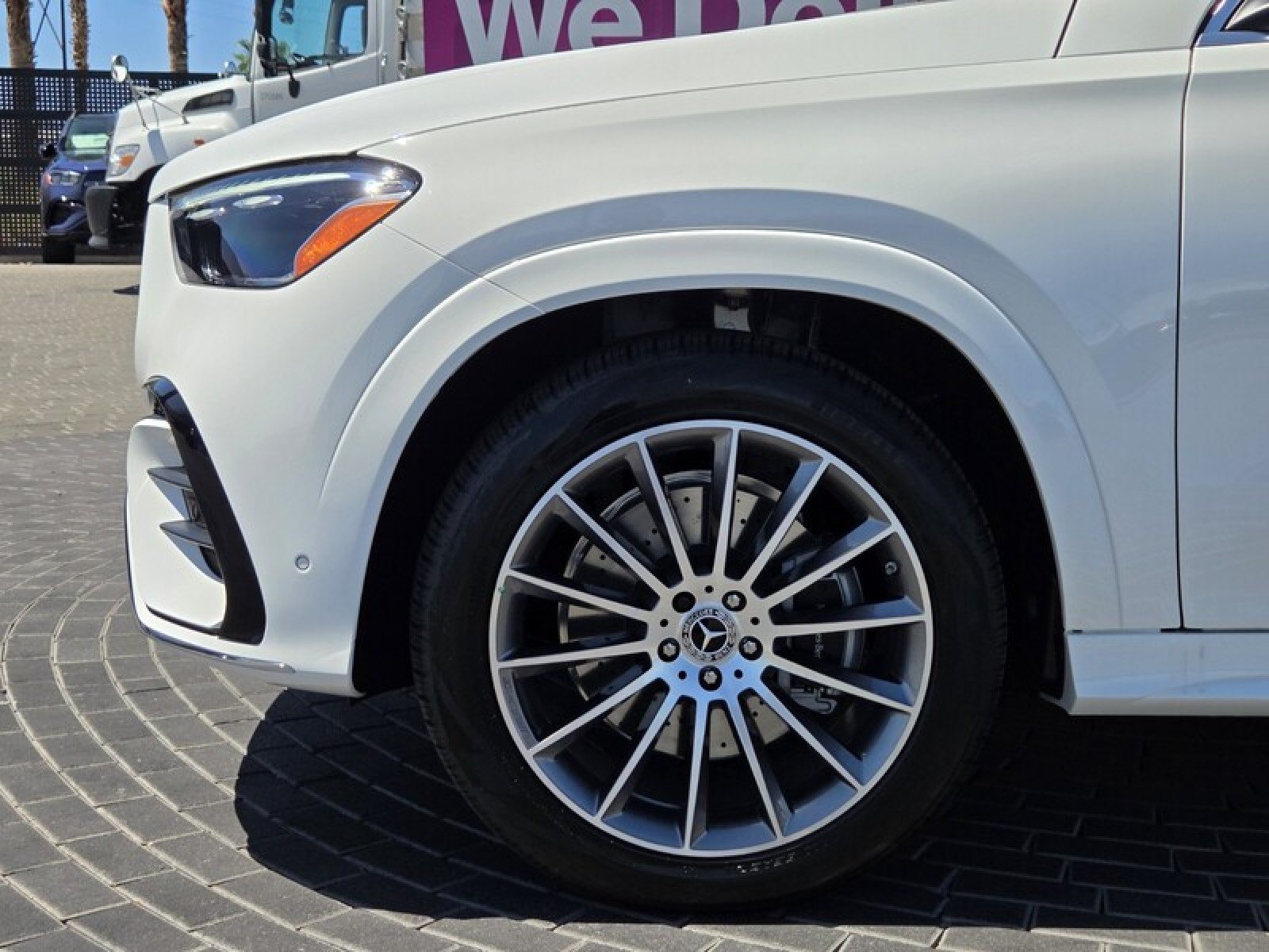 New 2026 Mercedes-Benz GLE 450 4MATIC Coupe image 9