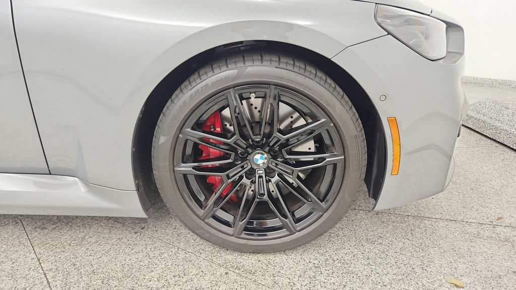 Used 2025 BMW M2 w/ Lighting Package RWD image 27