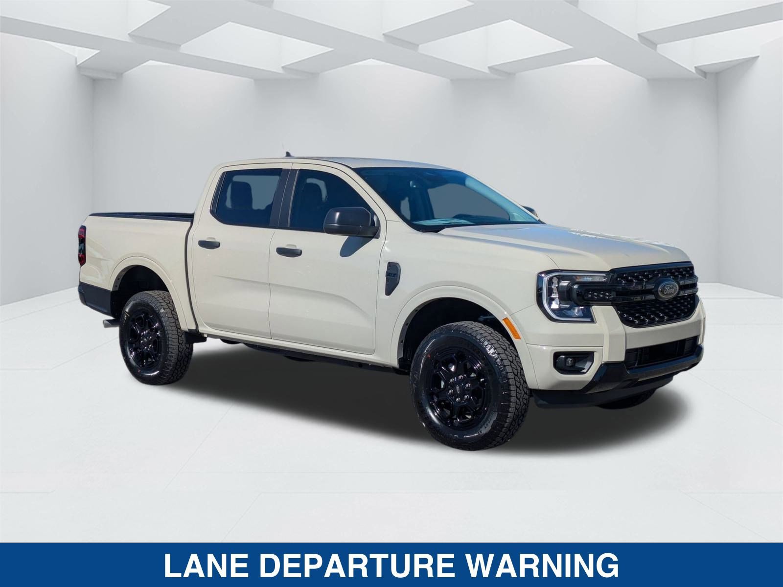 New 2025 Ford Ranger XLT w/ Black Appearance Package video 2