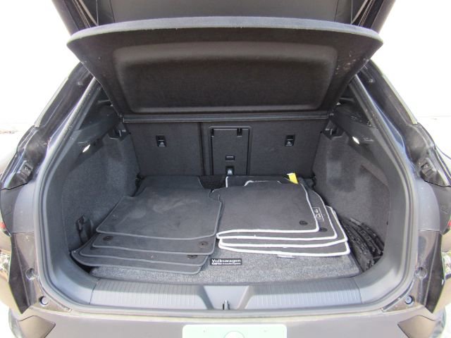 Used 2021 Volkswagen ID.4 1st Edition image 26