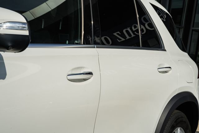 Used 2024 Mercedes-Benz GLE 450e 4MATIC image 16