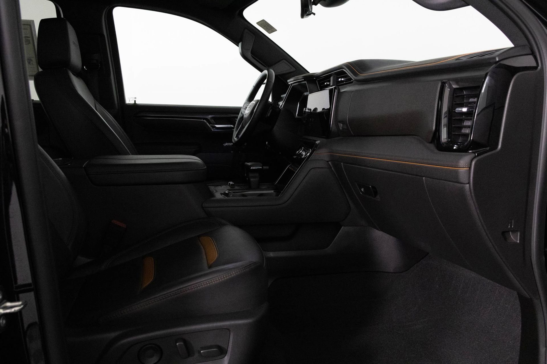 Certified 2024 GMC Sierra 1500 AT4 w/ Technology Package image 37