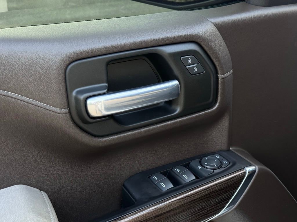 Used 2022 Chevrolet Silverado 1500 RST image 13